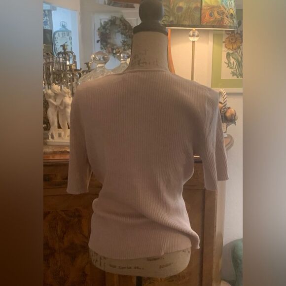 H&M dusty pink sweater top , scoop neck. Lower cut .Size XL , comfy worn twice - Picture 3 of 5